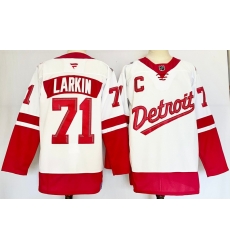 Men's Detroit Red Wings #71 Dylan Larkin White 2024-25 Stitched Fanatics Jersey